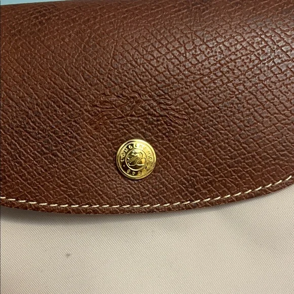 Longchamp Women's Pink Canvas Tan Tote Bag with Brown Trim - Picture 8 of 17